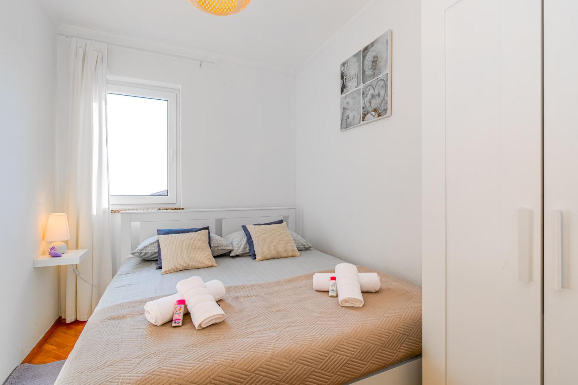 Apartment Soni A4 Krk Town Bagian luar foto